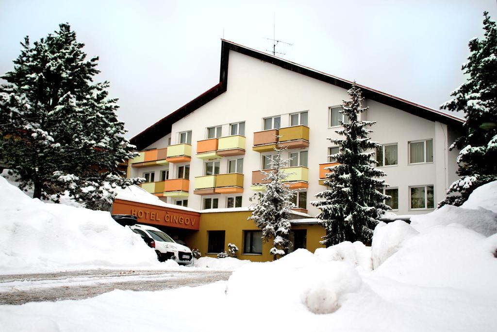 Hotel Cingov Slovensky Raj Spisska Nova Ves Ngoại thất bức ảnh